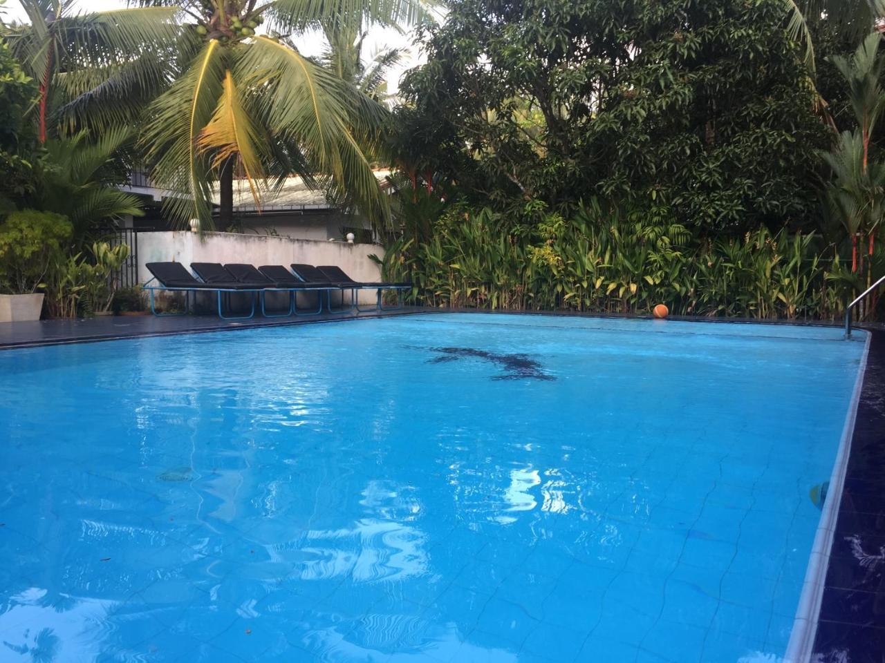 Damith Guest House Unawatuna Exteriör bild