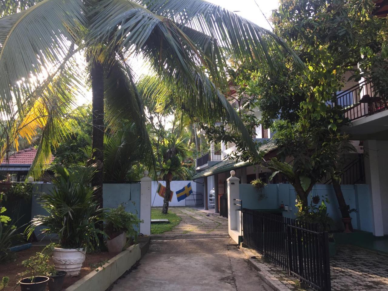 Damith Guest House Unawatuna Exteriör bild